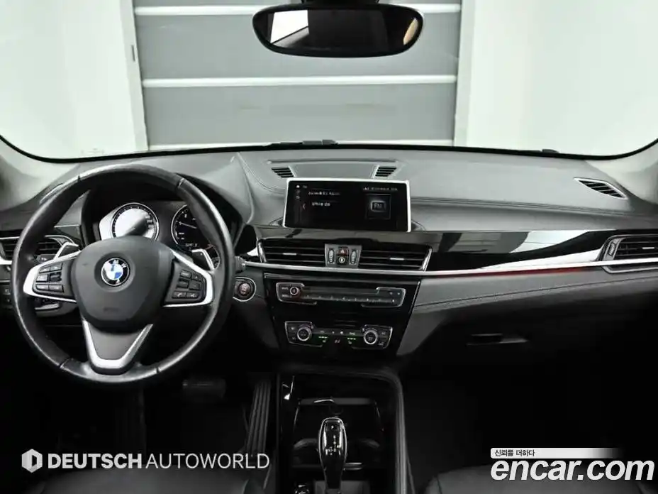 BMW X1 2022 2.0 автомат (гидро), фото 7