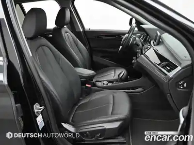 BMW X1 2022 2.0 автомат (гидро), миниатюра 10