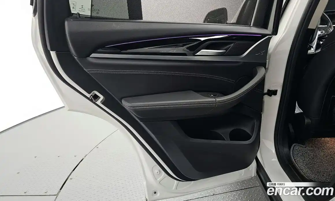BMW X3 2018 2.0 автомат (гидро), фото 15