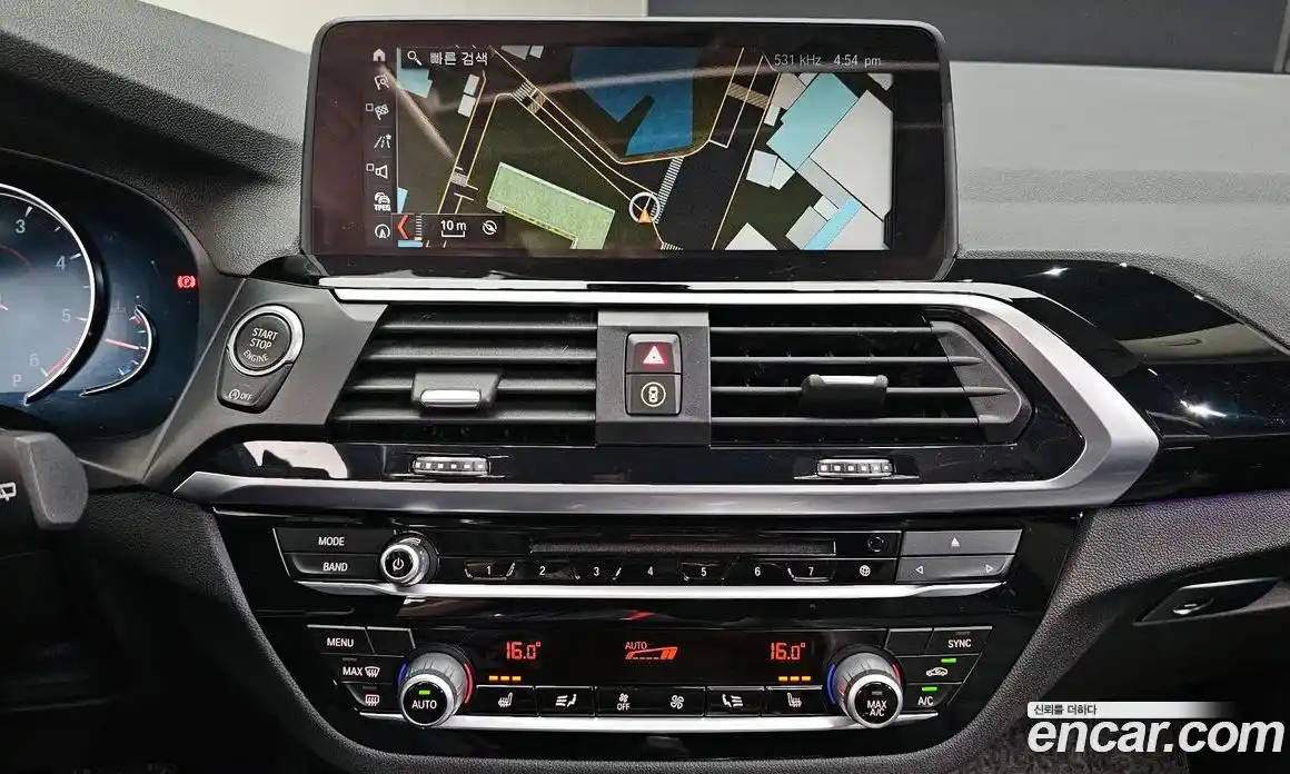 BMW X3 2018 2.0 автомат (гидро), фото 20