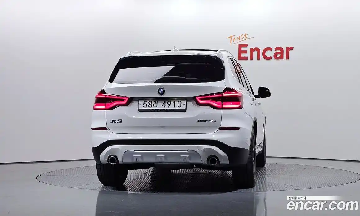 BMW X3 2018 2.0 автомат (гидро), фото 4