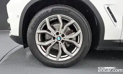 BMW X3 2018 2.0 автомат (гидро), миниатюра 5