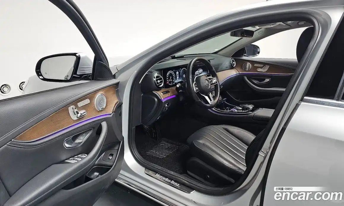 Mercedes-Benz E-Class 2020 2.0 автомат (гидро), фото 13