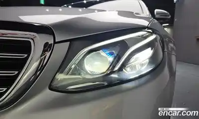 Mercedes-Benz E-Class 2020 2.0 автомат (гидро), миниатюра 8