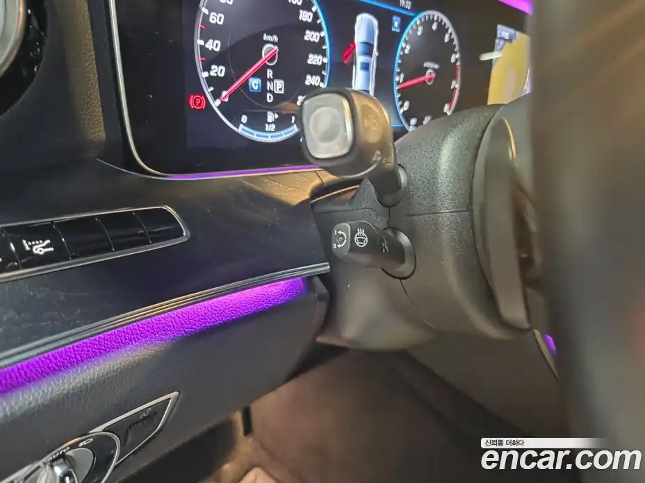 Mercedes-Benz E-Class 2020 2.0 автомат (гидро), фото 15