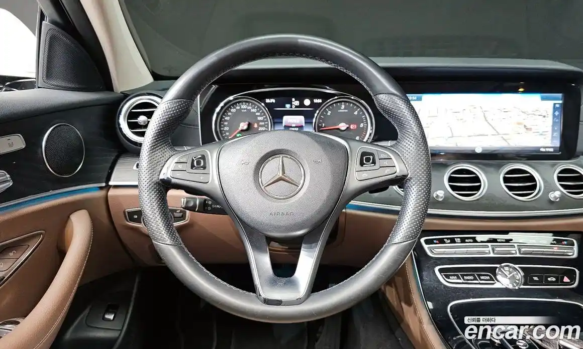 Mercedes-Benz E-Class 2017 1.9 автомат (гидро), фото 12