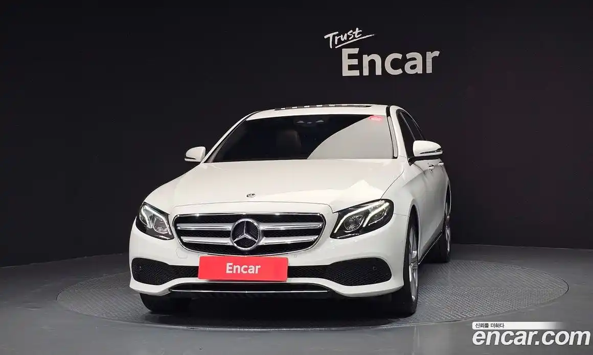 Mercedes-Benz E-Class 2017 1.9 автомат (гидро), фото 3