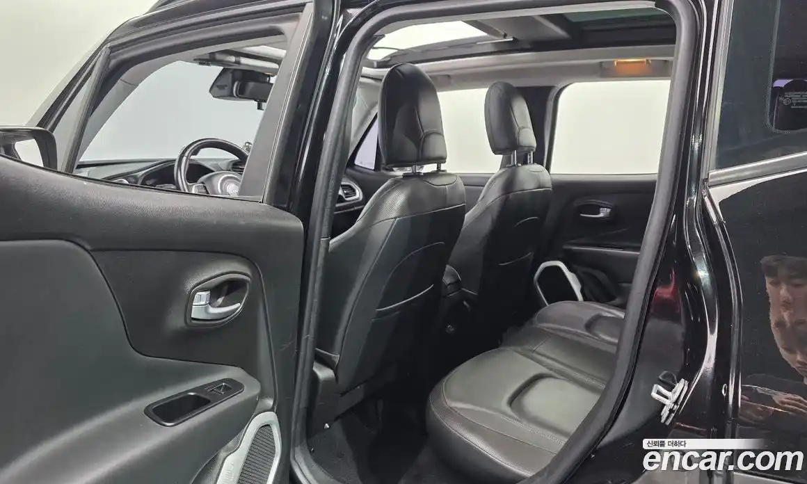 Jeep Renegade 2018 2.4 автомат (гидро), фото 16