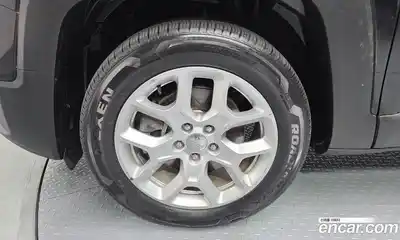Jeep Renegade 2018 2.4 автомат (гидро), миниатюра 5
