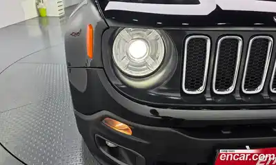 Jeep Renegade 2018 2.4 автомат (гидро), миниатюра 8
