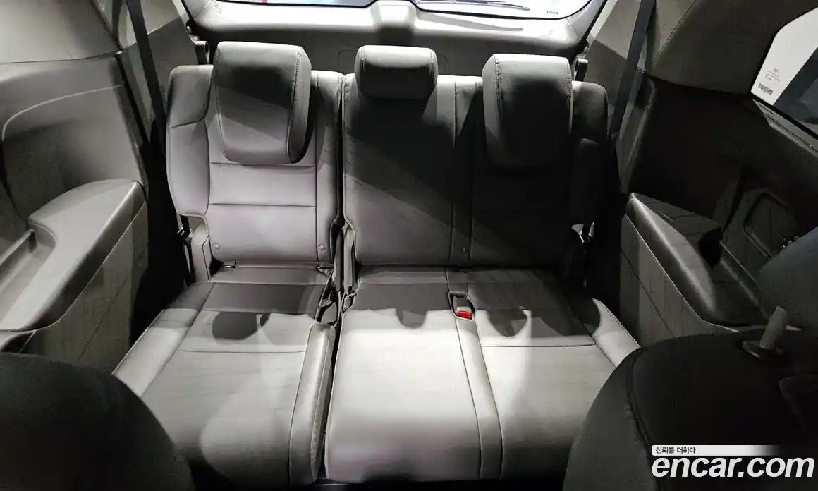 Honda Odyssey 2016 3.5 автомат (гидро), фото 13