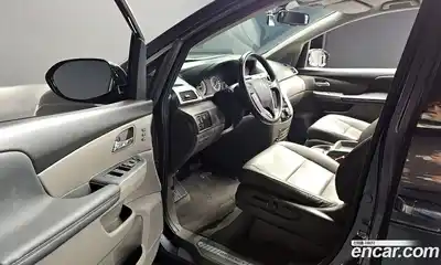 Honda Odyssey 2016 3.5 автомат (гидро), миниатюра 10