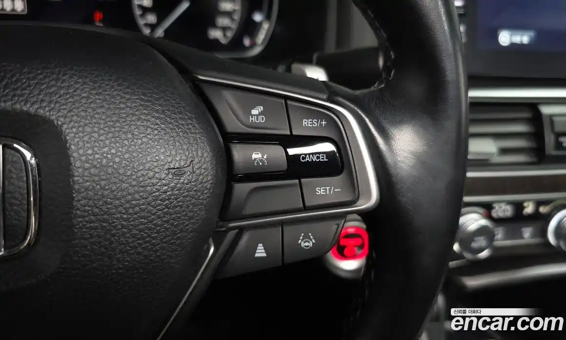 Honda Accord 2021 2.0 автомат (гидро), фото 33