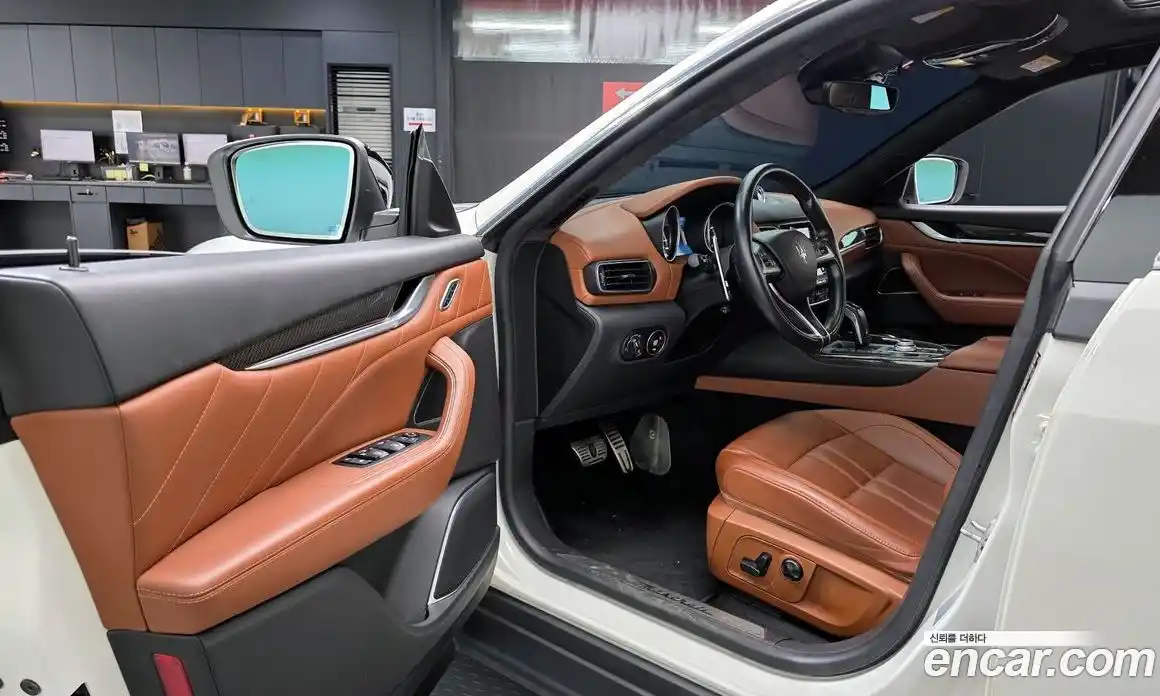 Maserati Levante 2019 3.0 гидро, фото 12
