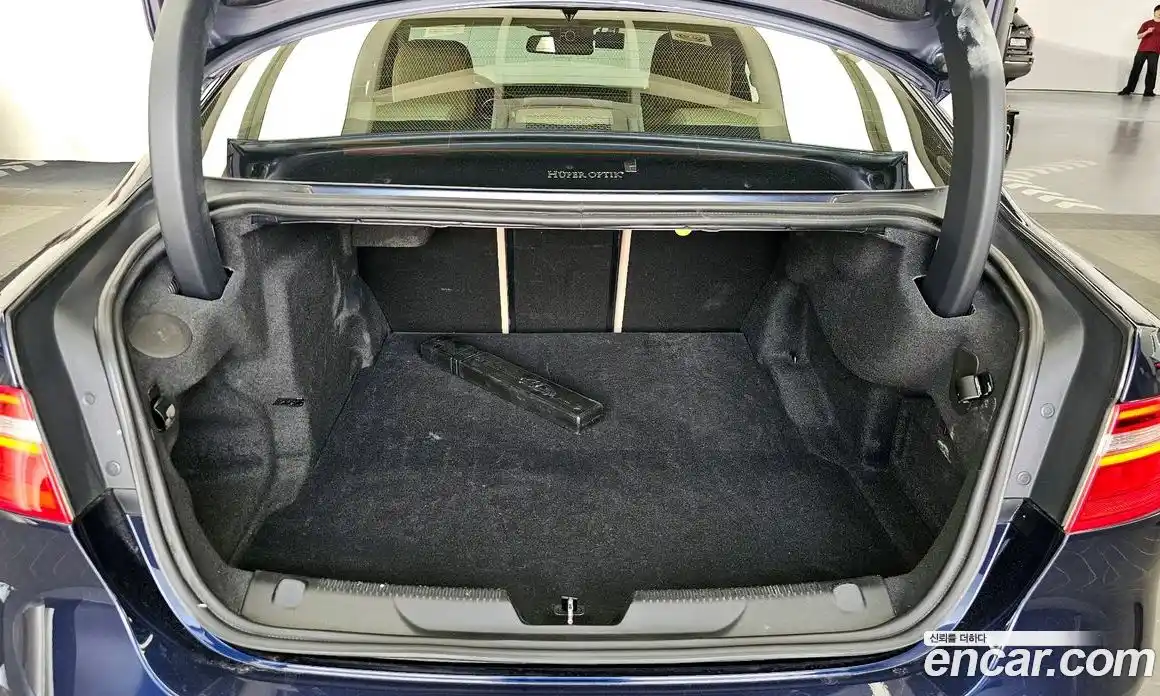 Jaguar XE 2017 2.0 гидро, фото 26