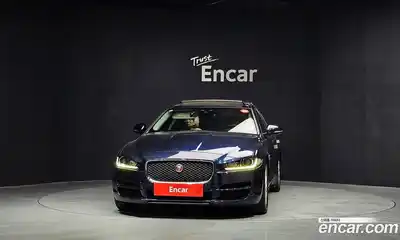 Jaguar XE 2017 2.0 гидро, миниатюра 3