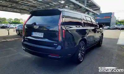 Cadillac Escalade 2023 6.2 гидро, миниатюра 2