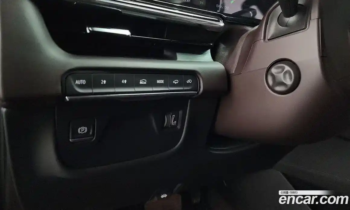 Cadillac Escalade 2023 6.2 гидро, фото 30