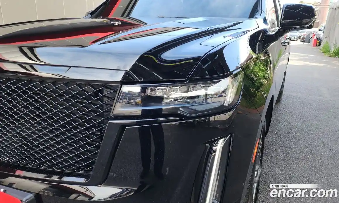 Cadillac Escalade 2023 6.2 гидро, фото 8