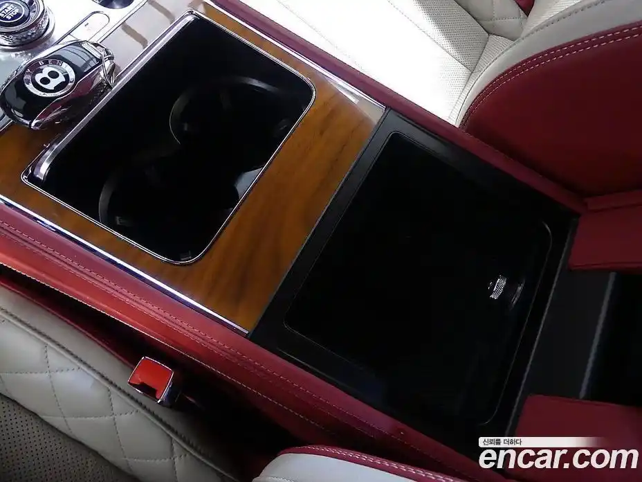 Bentley Continental 2020 4.0 гидро, фото 16