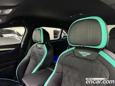 Bentley Flying Spur 2023 4.0 гидро, миниатюра 12