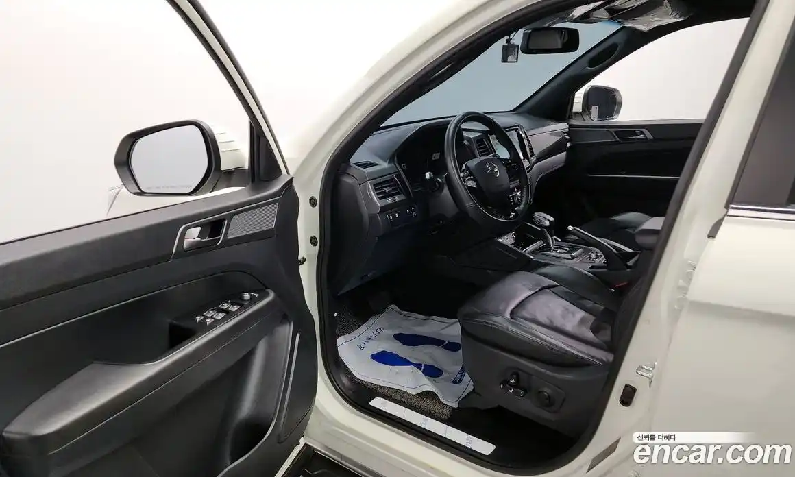 SsangYong Rexton 2023 2.2 автомат (гидро), фото 10 SsangYong Rexton 2023 2.2 автомат (гидро), фото 10
