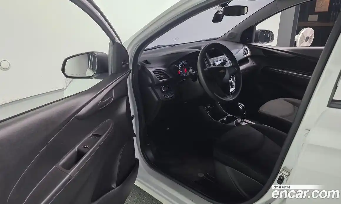 Chevrolet Spark 2018 1.0 автомат (гидро), фото 10