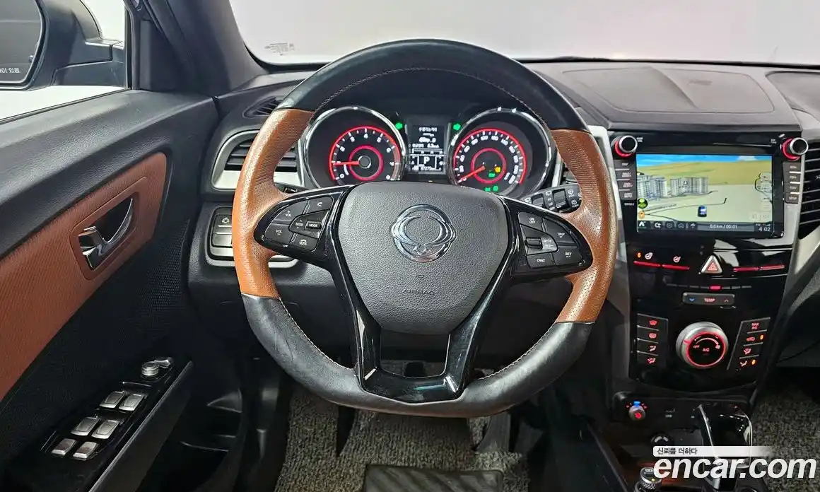 SsangYong TIBOLI 2018 1.6 автомат (гидро), фото 13