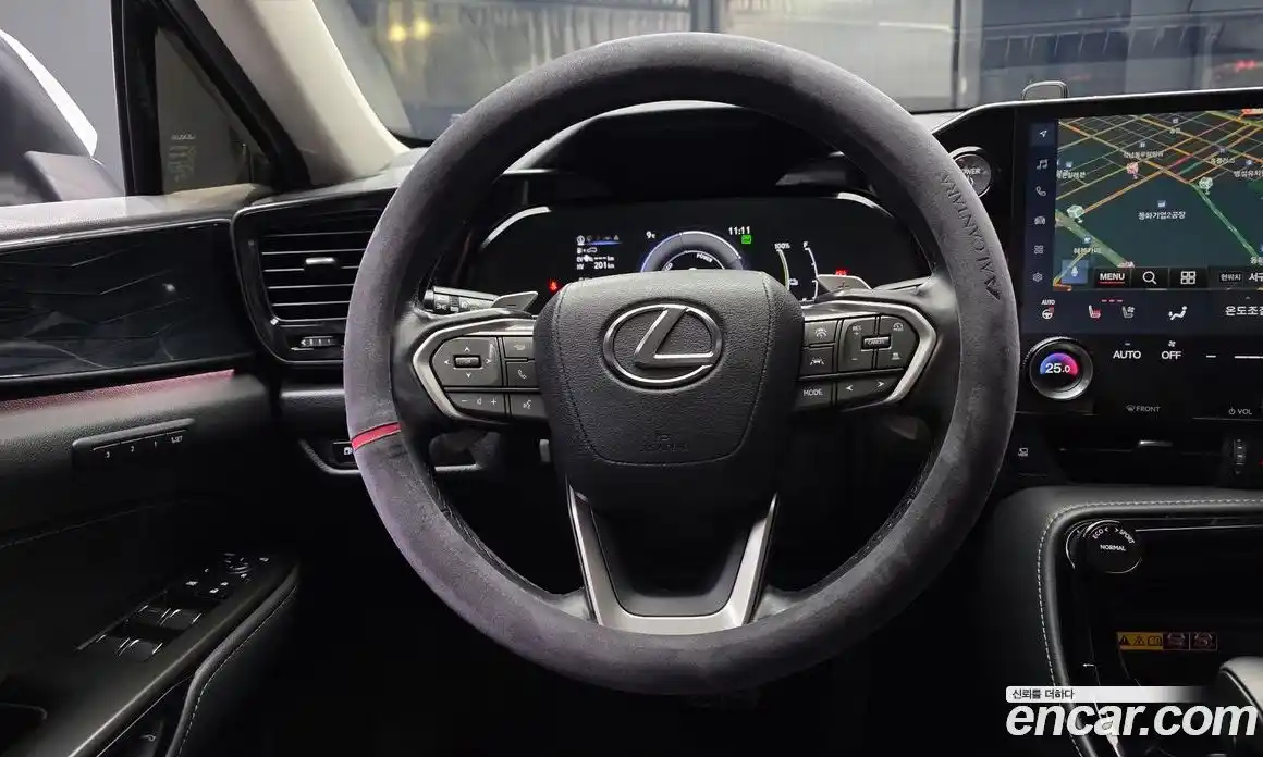 Lexus NX 2024 2.5 гидро, фото 13