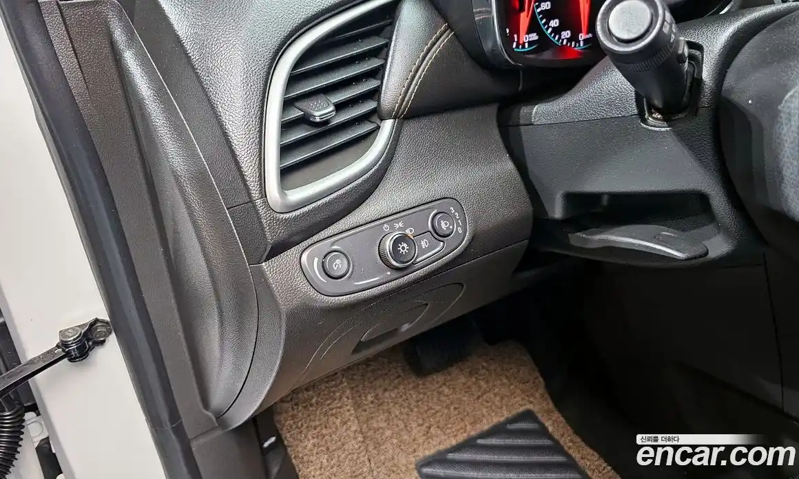 Chevrolet Trax 2019 1.4 автомат (гидро), фото 14