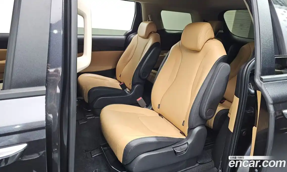 Kia Carnival 2022 2.2 автомат (гидро), фото 12