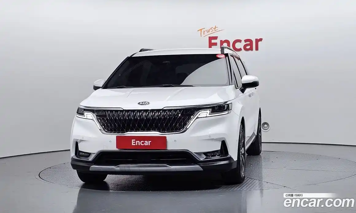 Kia Carnival 2021 3.5 автомат (гидро), фото 3