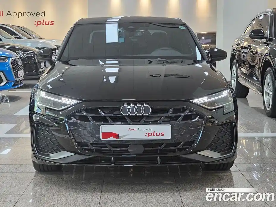 Audi A3 2025 2.0 автомат (гидро), фото 3
