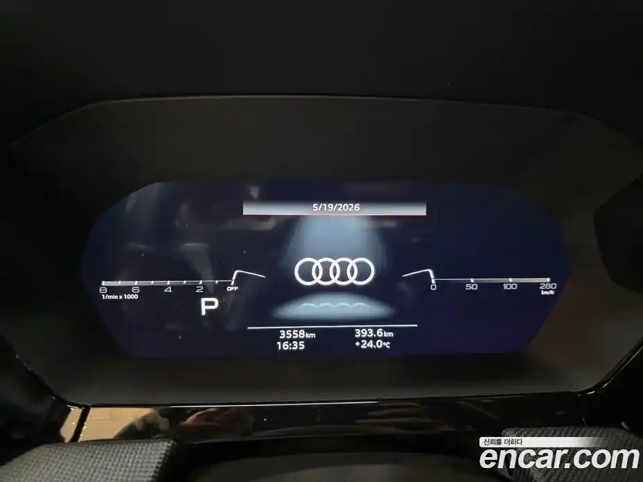 Audi A3 2025 2.0 автомат (гидро), фото 8