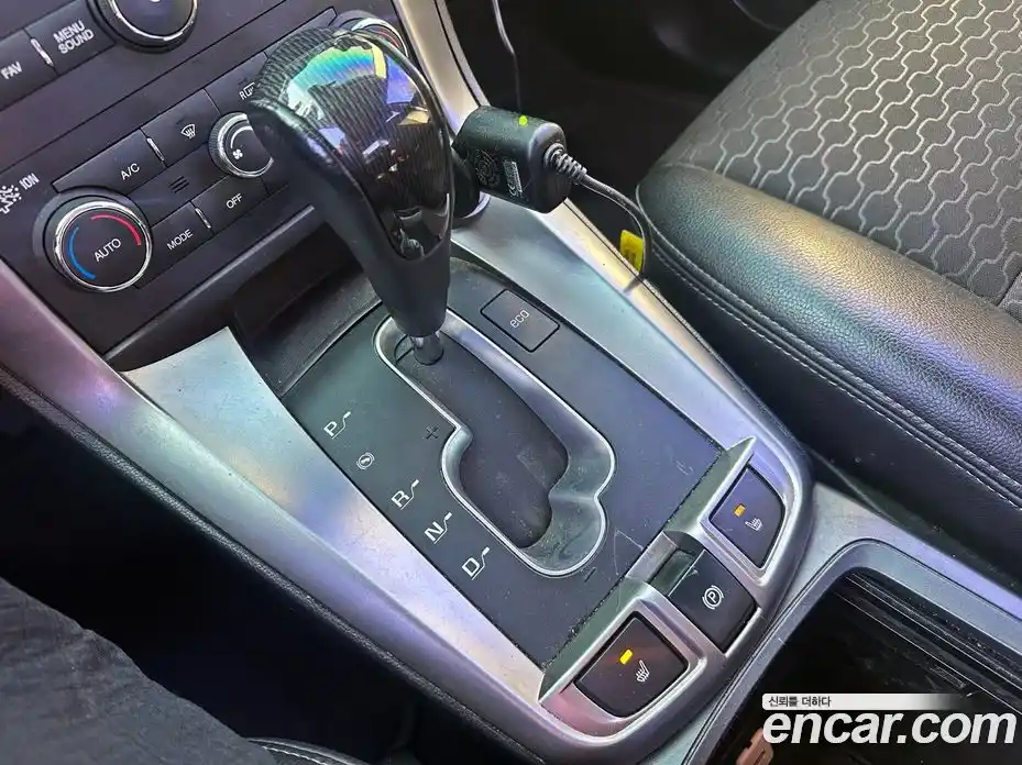 Chevrolet Captiva 2015 2.0 автомат (гидро), фото 17