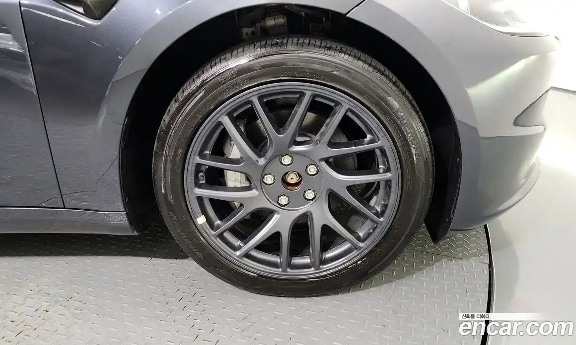Tesla Model 3 2024 0.2 гидро, фото 5