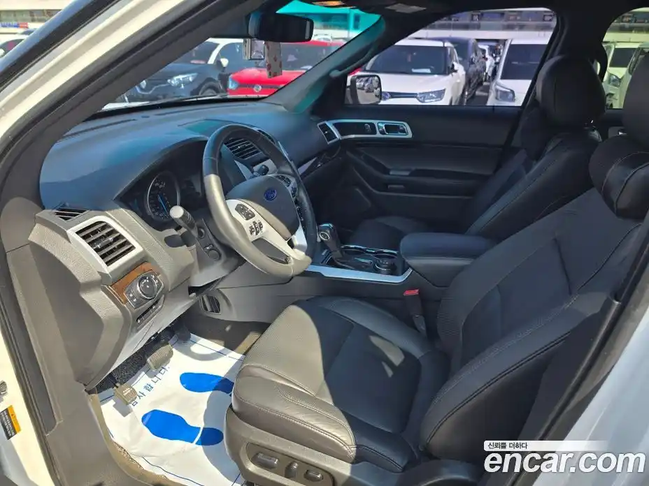 Ford Explorer 2015 3.5 автомат (гидро), фото 13