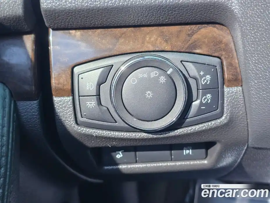 Ford Explorer 2015 3.5 автомат (гидро), фото 10