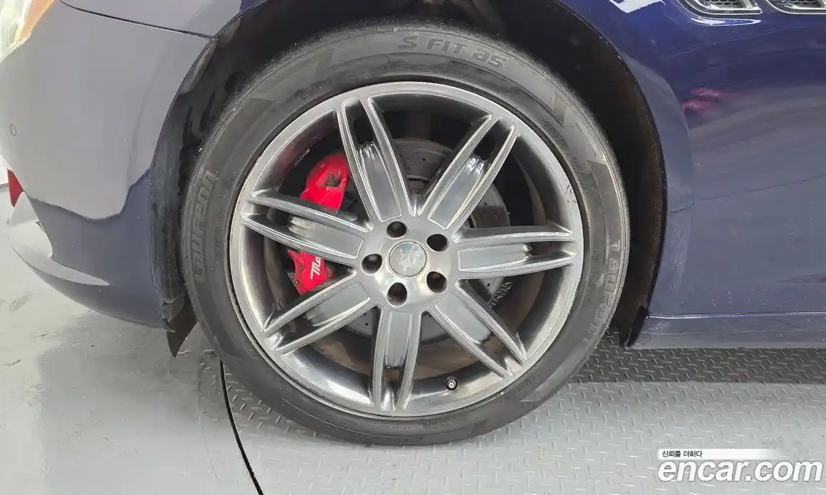 Maserati Quattroporte 2017 3.0 гидро, фото 5