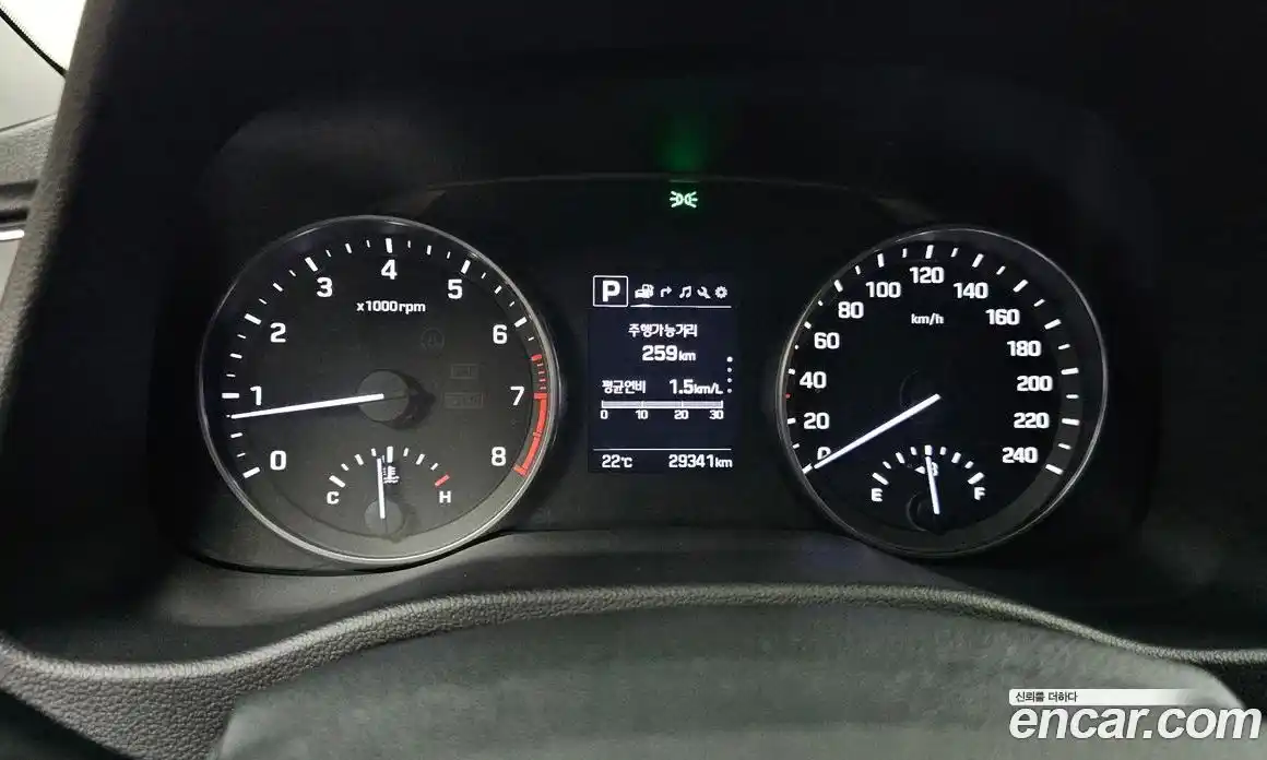 Hyundai Avante 2016 1.6 автомат (гидро), фото 11