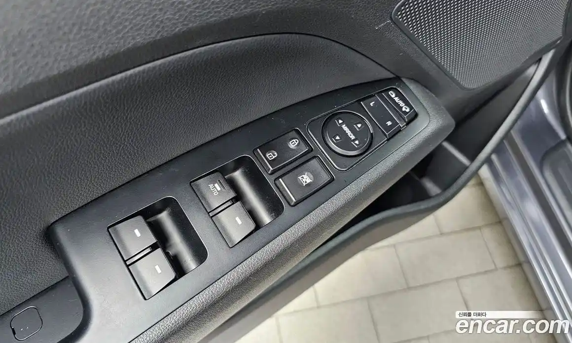 Hyundai Avante 2016 1.6 автомат (гидро), фото 27