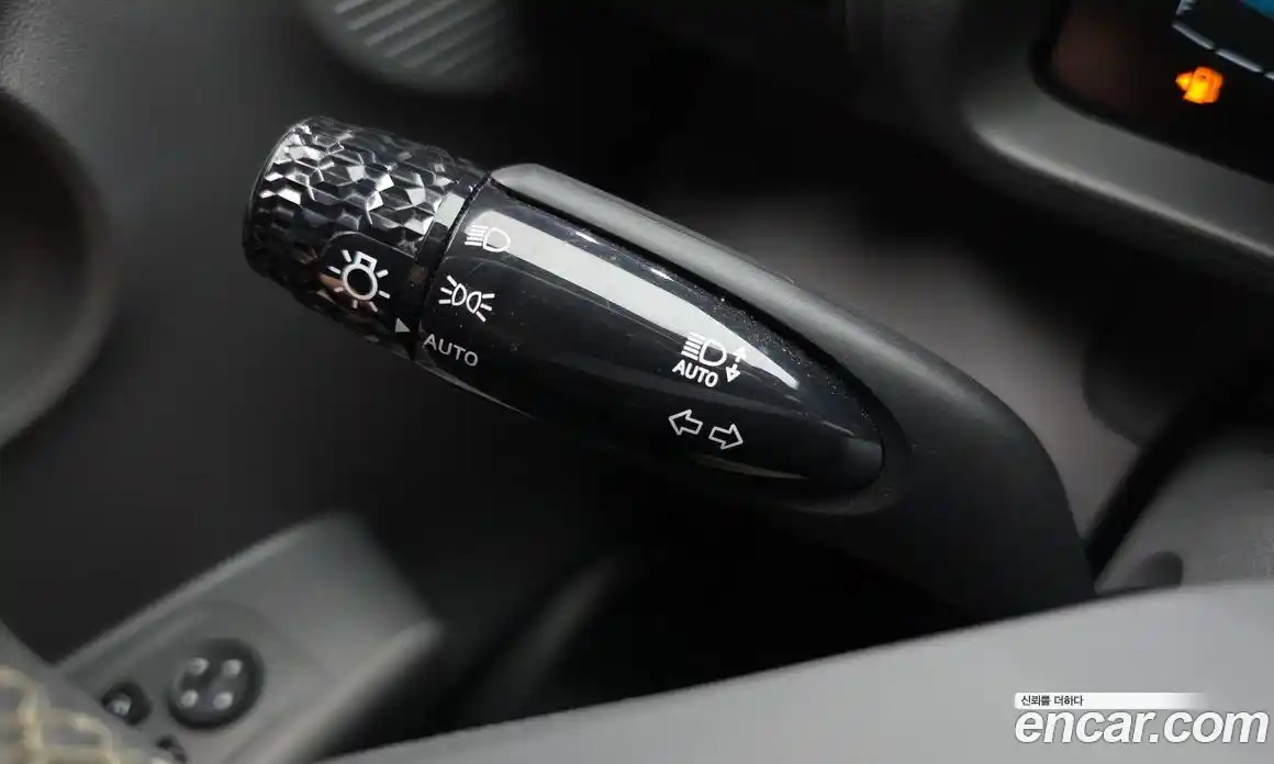 Hyundai Casper 2022 1.0 автомат (гидро), фото 17