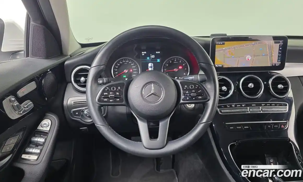 Mercedes-Benz C-Class 2019 2.0 автомат (гидро), фото 19