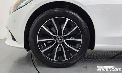 Mercedes-Benz C-Class 2019 2.0 автомат (гидро), миниатюра 5