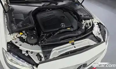 Mercedes-Benz C-Class 2019 2.0 автомат (гидро), миниатюра 6