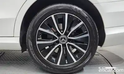 Mercedes-Benz C-Class 2019 2.0 автомат (гидро), миниатюра 7