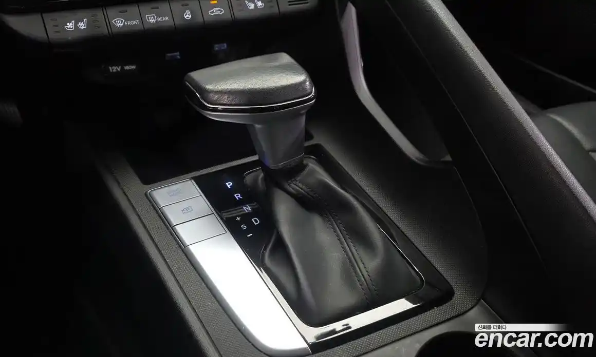 Hyundai Avante 2022 1.6 автомат (гидро), фото 12