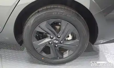 Hyundai Avante 2022 1.6 автомат (гидро), миниатюра 7