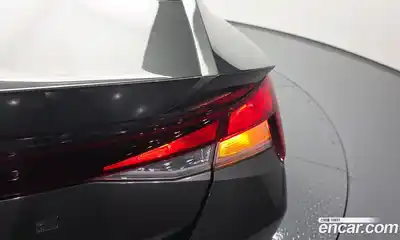 Hyundai Avante 2022 1.6 автомат (гидро), миниатюра 9