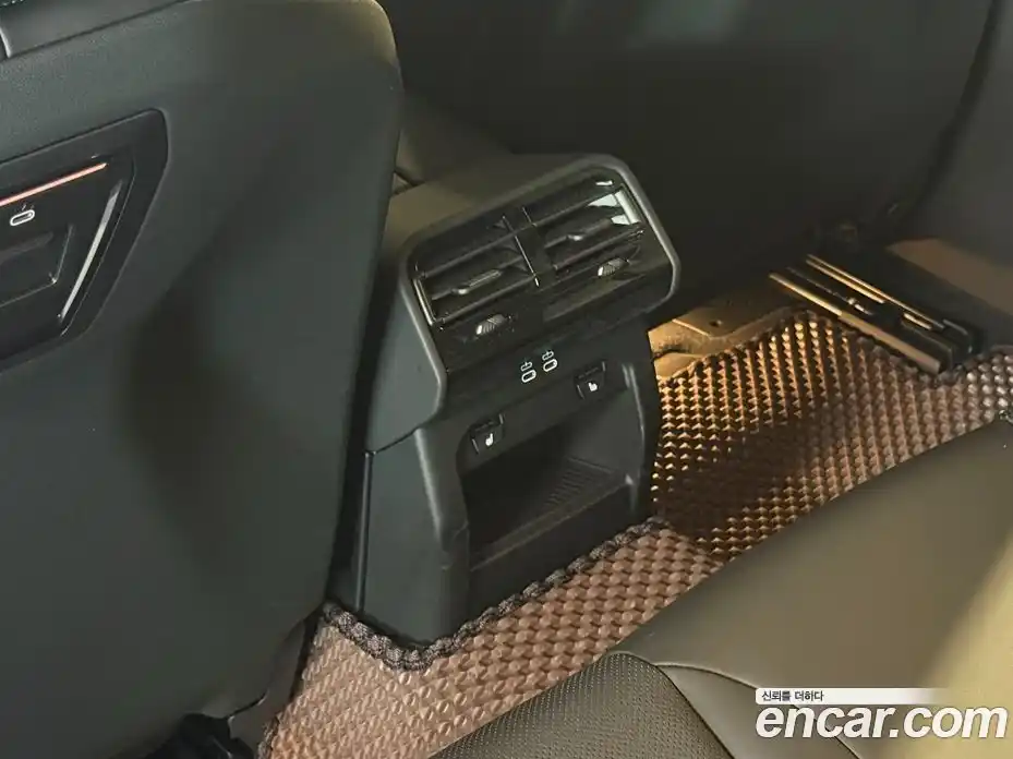 BMW 5 серия 2024 2.0 автомат (гидро), фото 18